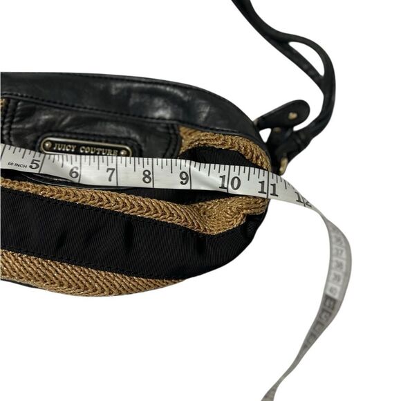 RARE Vintage Y2K Juicy Couture Black
PU and Straw barrel bag Crossbody - Picture 12 of 14